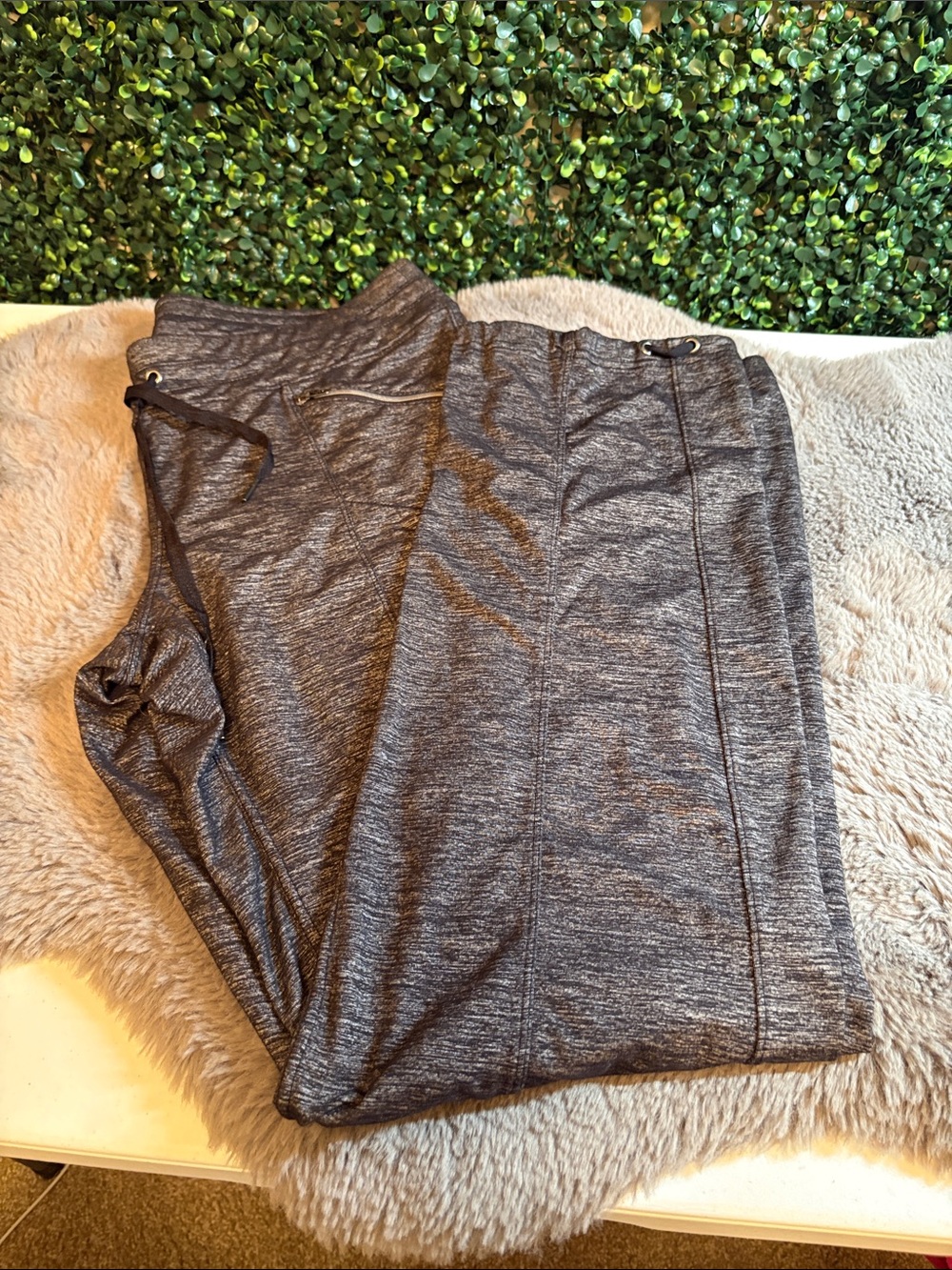 Athleta Gray Heather Stretch Track Joggers Size Large